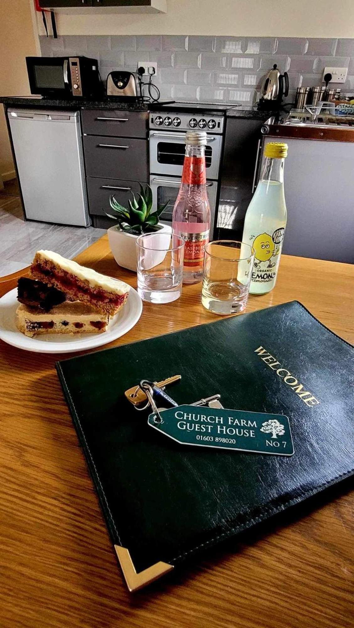 Horsford Church Farm Guest House מראה חיצוני תמונה
